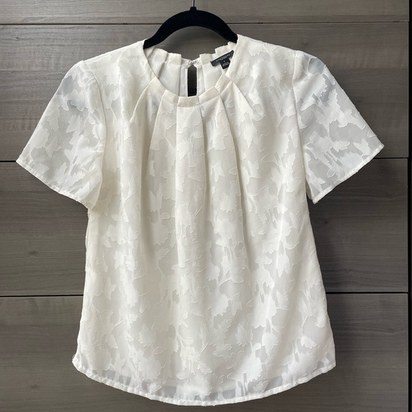 Ann Taylor Blouse - Picture 4 of 6